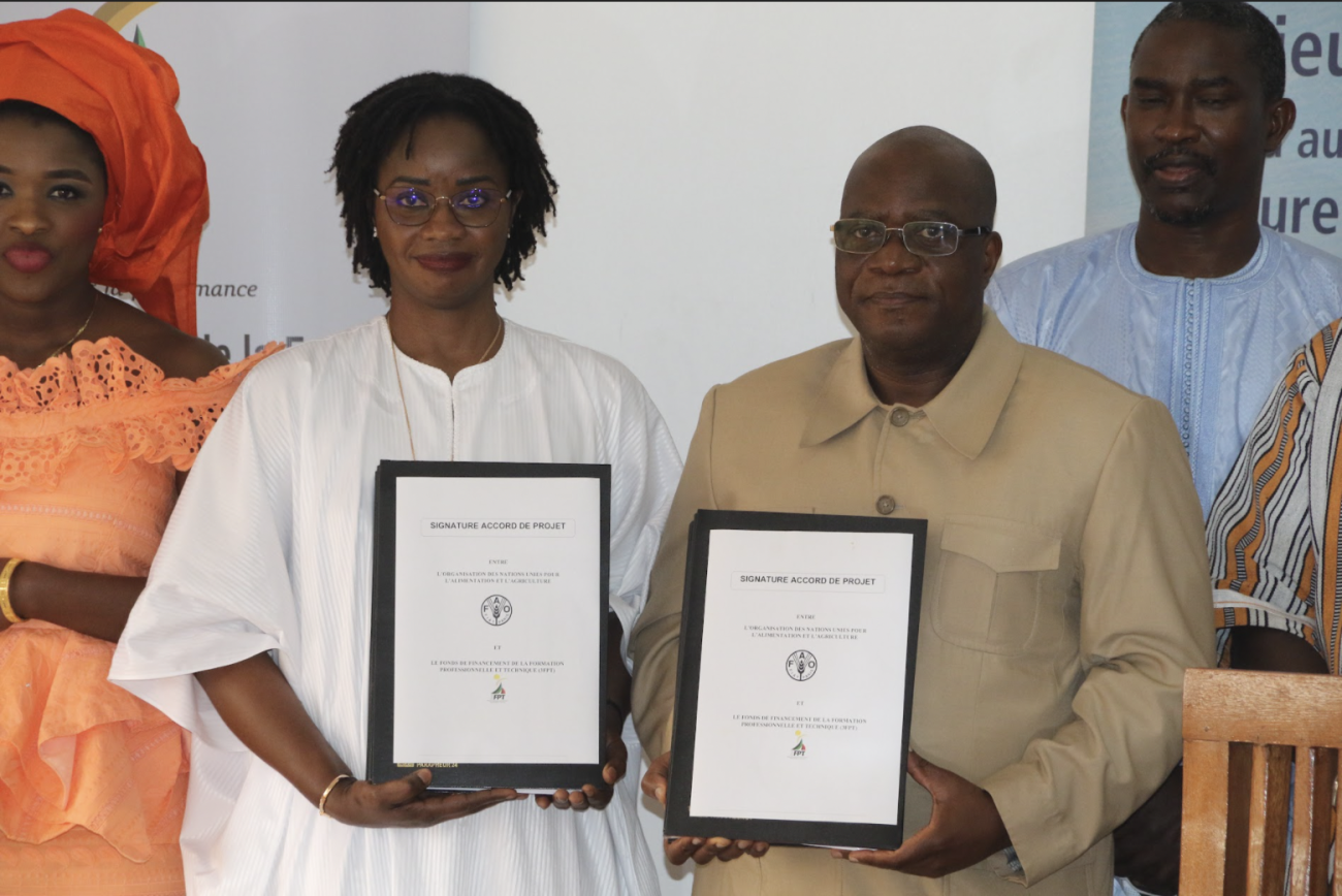 Photo de Représentant de la FAO au Sénégal Monsieur Gouantoueu Robert Guei et de Mme Mame Aby Seye